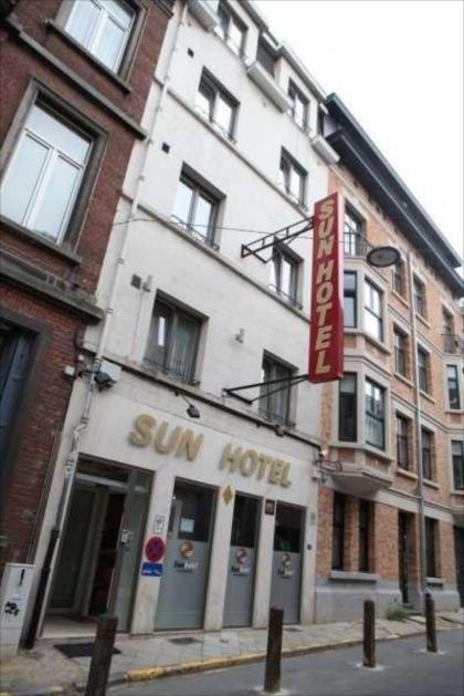 Sun Hotel - image 10