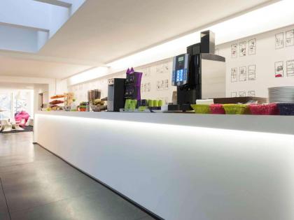 ibis Styles Hotel Brussels Louise - image 9