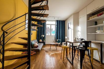 Bright Duplex Residence - Brussels City Center Brussels