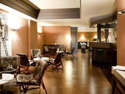 New Hotel Charlemagne - image 11