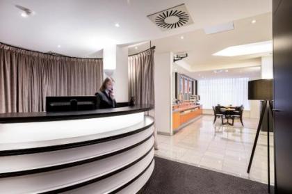 Aris Grand Place Hotel - image 14