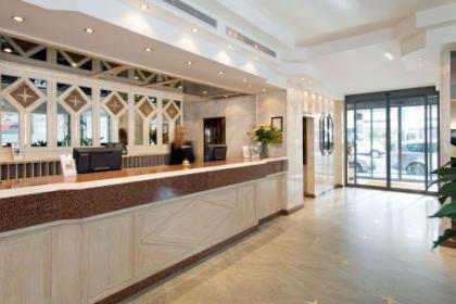 Best Western Hotel Royal Centre - image 2