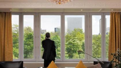 Hotel Crowne Plaza Brussels - Le Palace - image 17