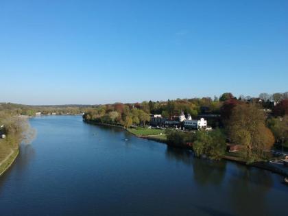 Martin's Château Du Lac - image 5