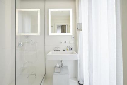 9Hotel Sablon - image 2