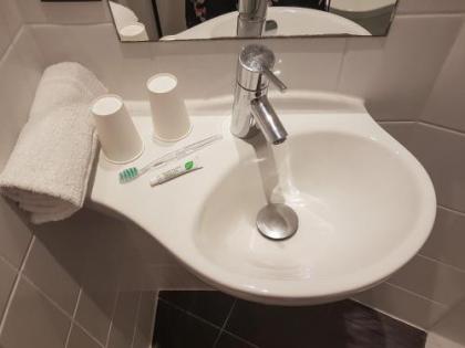 Maxhotel - image 11
