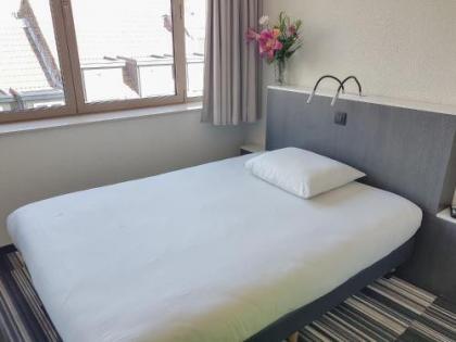 Maxhotel - image 18