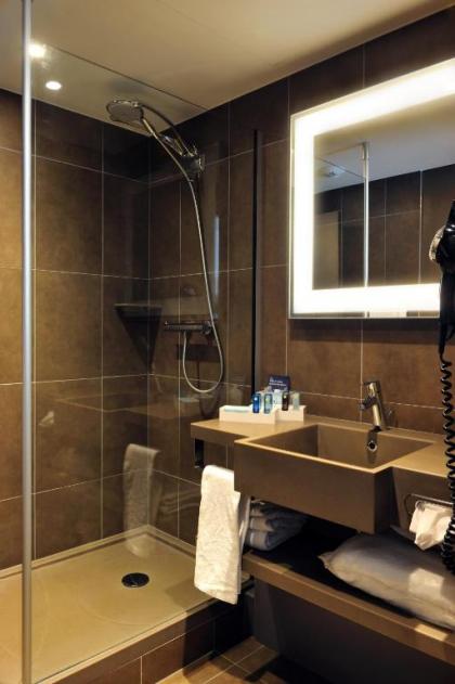 Novotel Brussels City Centre - image 3
