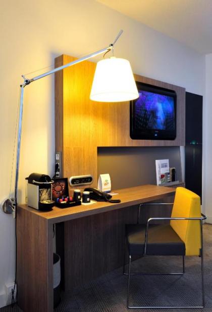 Novotel Brussels City Centre - image 4
