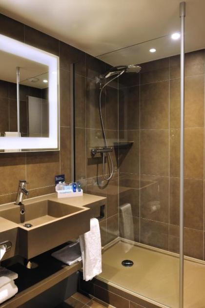 Novotel Brussels City Centre - image 6