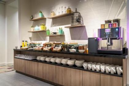 Holiday Inn Hotel Brussels Airport - image 14