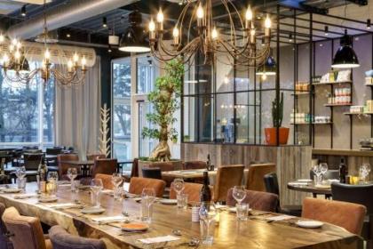 Holiday Inn Hotel Brussels Airport - image 6