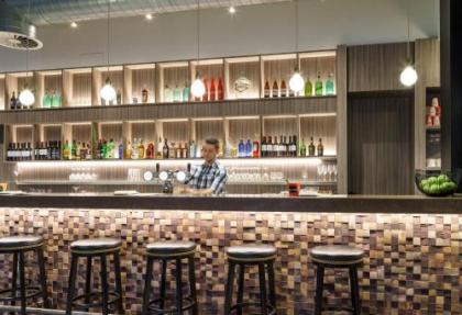 Holiday Inn Hotel Brussels Airport - image 9