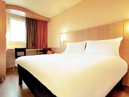 ibis Hotel Brussels Expo Atomium - image 9