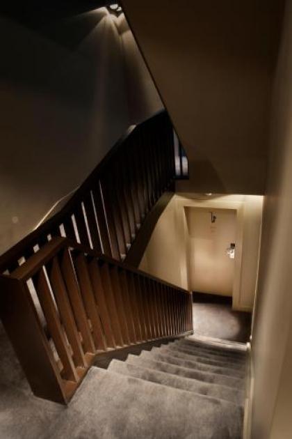 Hotel The Neufchatel - image 10