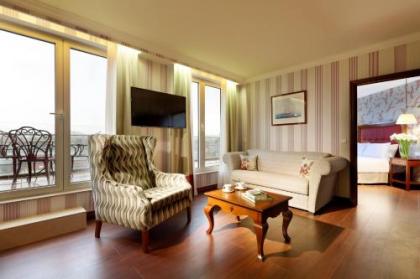 Eurostars Montgomery - image 17