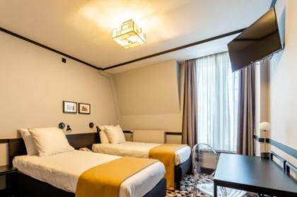 Hotel Des Colonies - image 2