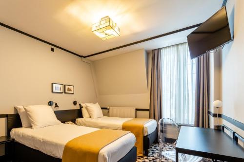 Hotel Des Colonies - image 2