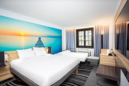 Hotel Novotel Brussels Off Grand Place - image 12