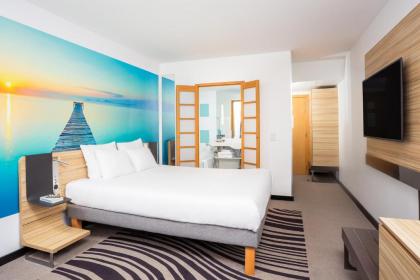 Hotel Novotel Brussels Off Grand Place - image 13