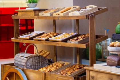 Hotel Novotel Brussels Off Grand Place - image 19