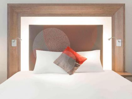 Hotel Novotel Brussels Off Grand Place - image 4