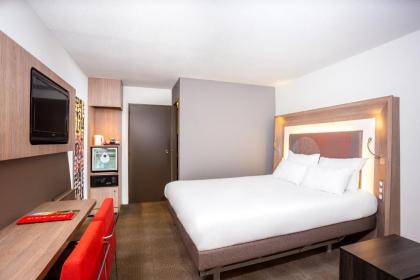 Hotel Novotel Brussels Off Grand Place - image 8