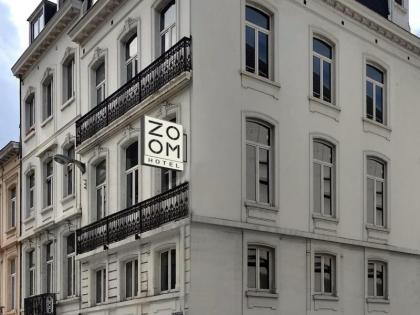 Zoom Hotel - image 12