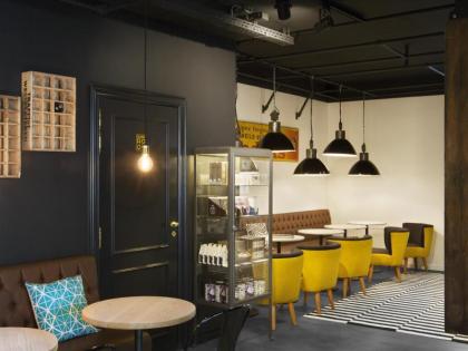 Zoom Hotel - image 6