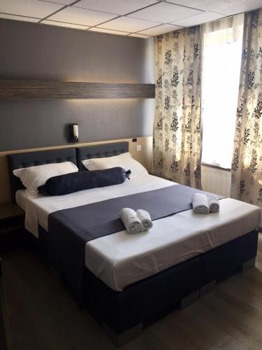 Hotel Prince de Liege - main image