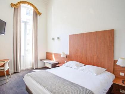 Hotel Du Congres - image 13