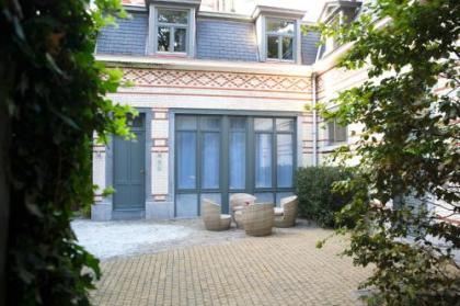 Hotel Du Congres - image 15