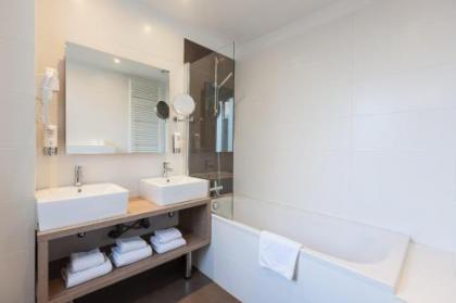 Hotel Villa Royale - image 13