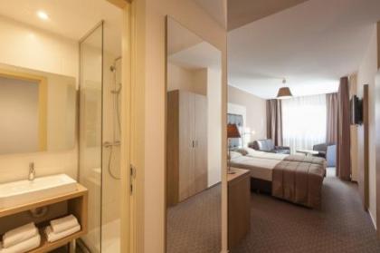 Hotel Villa Royale - image 8