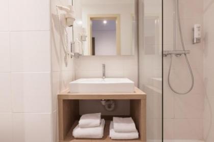 Hotel Villa Royale - image 9
