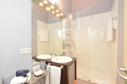 MAS Aparthotel EU - image 14