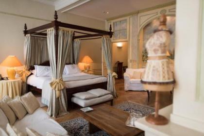Hotel Le Dixseptième - image 14