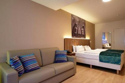 Holiday Inn Brussels Schuman - image 11