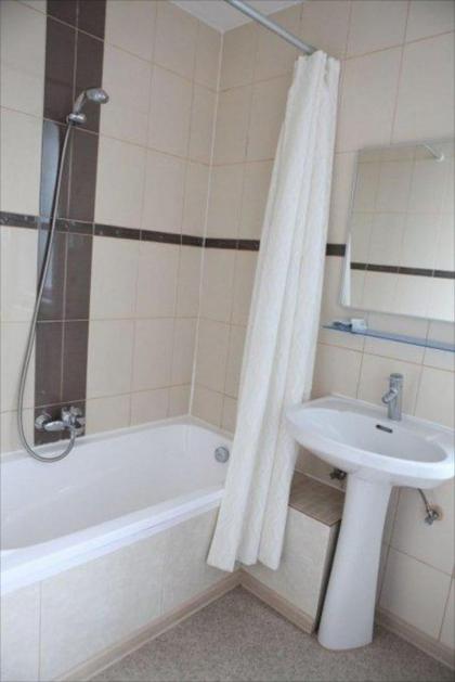 Sun Hotel - image 18
