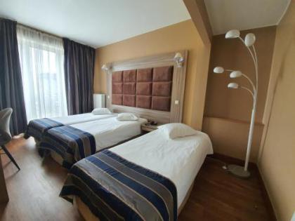 Hotel Midi-Zuid - image 11