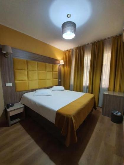 Hotel Midi-Zuid - image 9