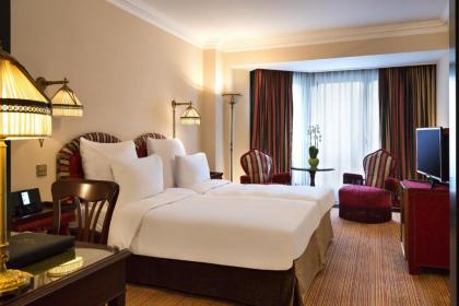 Hotel Barsey by Warwick - image 13