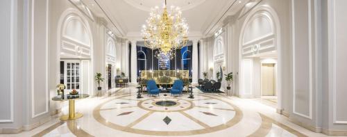 Hilton Brussels Grand Place - image 2