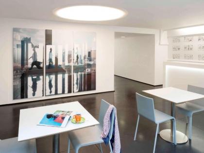 ibis Styles Hotel Brussels Louise - image 10