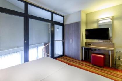 Alma Grand Place Hotel - image 18