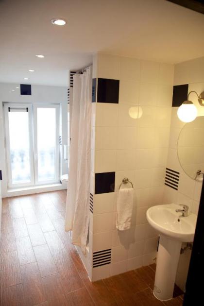 Hotel Barry - image 2