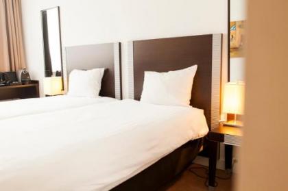 Progress Hotel - image 18