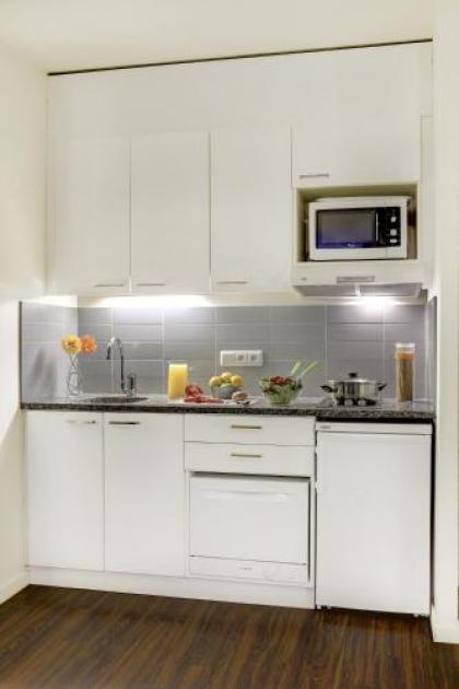 Citadines Sainte Catherine Brussels - image 10