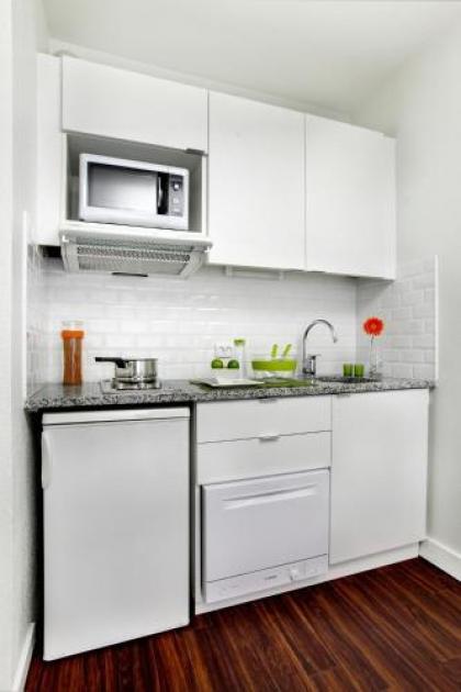 Citadines Sainte Catherine Brussels - image 11