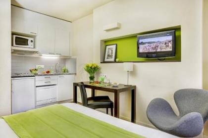 Citadines Sainte Catherine Brussels - image 16